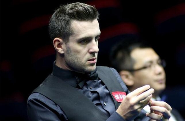 锁定场上跑 锁定场上跑