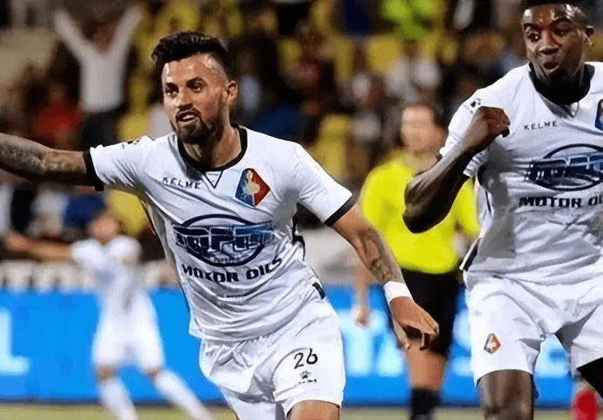 当年从业余 当年从业余