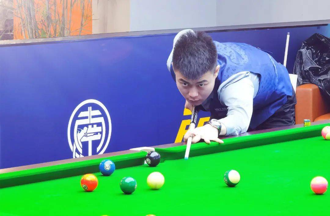 巴萨生涯前百场进球排名：苏牙88球，梅西41球，莱万目前63球