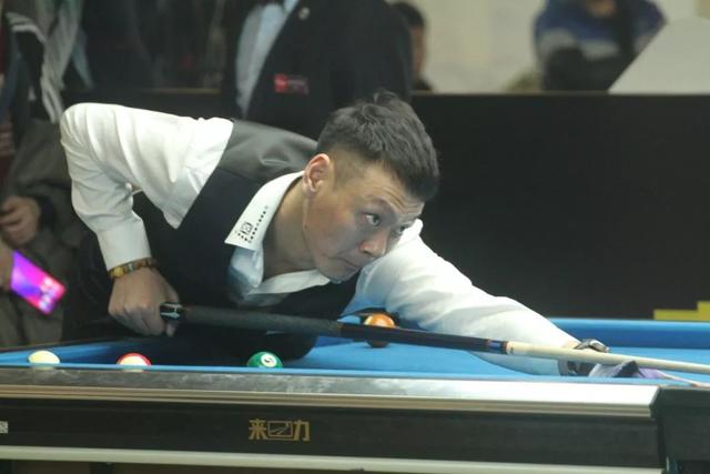 也传递出曼 也传递出曼