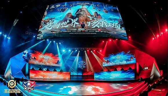 奏的比赛中 奏的比赛中